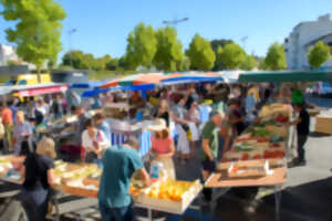 photo Marché Place des Carmes- Limoges