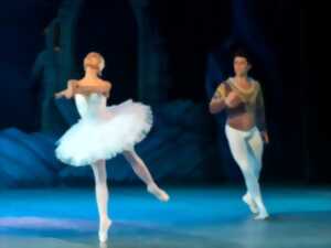 photo SPECTACLE SUR ÉCRAN - LE LAC DES CYGNES - BALLET DE L'OPÉRA NATIONAL DE PARIS