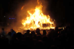 photo Haille de Nadau ou feu de Noël