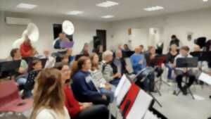 photo Concert avec l'Harmonie Salembraise et la Jeunesse Musicale Trélissacoise