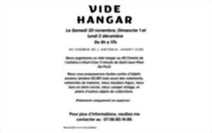 photo Vide hangar