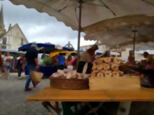 photo Marché traditionnel du jeudi