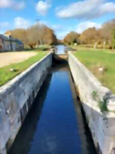 photo RANDONNEE COMMENTEE SUR L'HISTOIRE DU CANAL D'ORLEANS