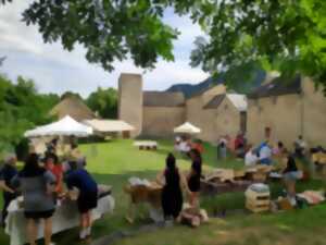 MARCHÉ DE PRODUCTEURS ET D'ARTISANS