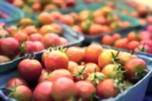 photo Le petit marché alimentaire