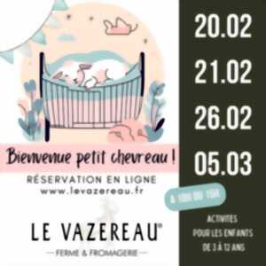 photo Activités à la Ferme et Fromagerie Le Vazereau - Bienvenue petit chevreau