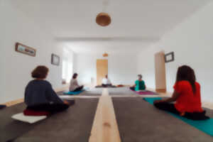 photo SILENCE, YOGA POUR TOUS ET MÉDITATION