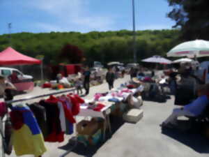 photo VIDE GRENIER