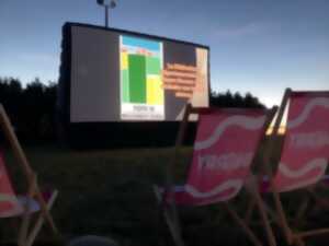 Cinéma en plein air à Chavannes