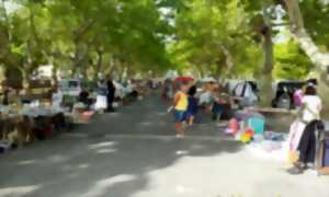 photo VIDE GRENIER