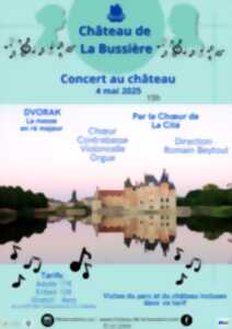 photo Concert du choeur de la cité au Château de La Bussière
