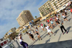 photo BEACH FITNESS LE VENDREDI PLACE MEDITERRANEE