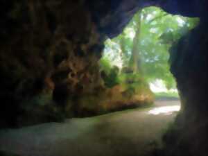 photo Visite du site archéologique des grottes du Pape - Accès rapide
