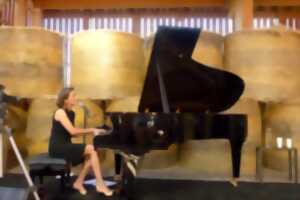 photo Angelina Wismes chante Barbara