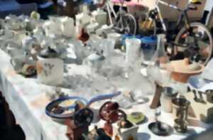 photo Vide-greniers et vide-dressing du marché de printemps