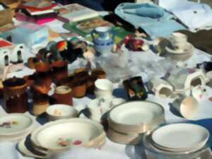 photo Vide grenier et Concours de pétanque en doublette