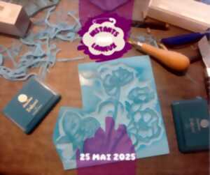 photo Atelier linogravure et impression sur totebag