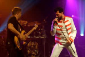 photo Tribute Queen by pilgrims