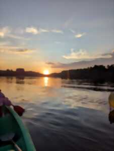 photo Canoë coucher de soleil Broussas