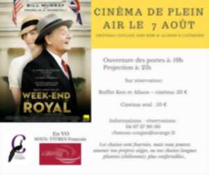 photo SOIRÉE CINEMA DE PLEIN AIR - WEEK-END ROYAL