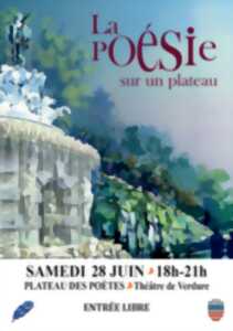 photo LA POÉSIE SUR UN PLATEAU