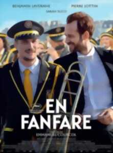 photo Cinéma en plein air : en fanfare