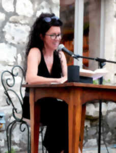 photo Lecture à voix nue chez Livres, Books & Company