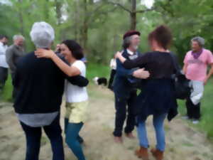 photo Dansons en forêt ! Bal trad'