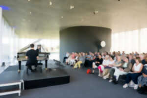 photo Muse & piano - « Queendom » avec Ninon Hannecart-Ségal