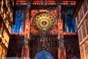 photo L'été à Strasbourg - Jeux de lumières sur la façade de la cathédrale