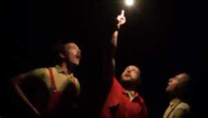 Compagnie Houppz théâtre ciné marionnette et musique WOW