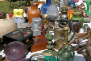 Vide-grenier de Villars Montroyer